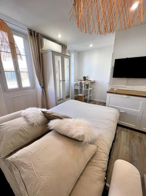 Studio 2 Neuf A 100M Des Plages Et De La Gare แซ็งต์-ราฟาเอล ภายนอก รูปภาพ