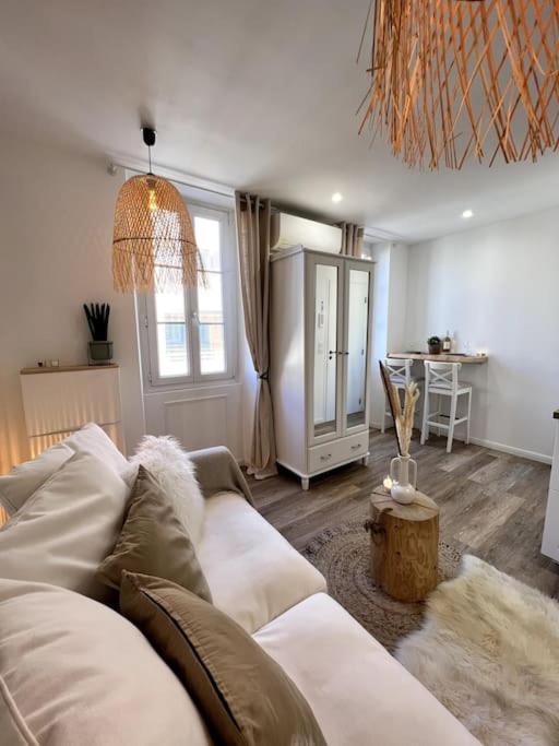 Studio 2 Neuf A 100M Des Plages Et De La Gare แซ็งต์-ราฟาเอล ภายนอก รูปภาพ